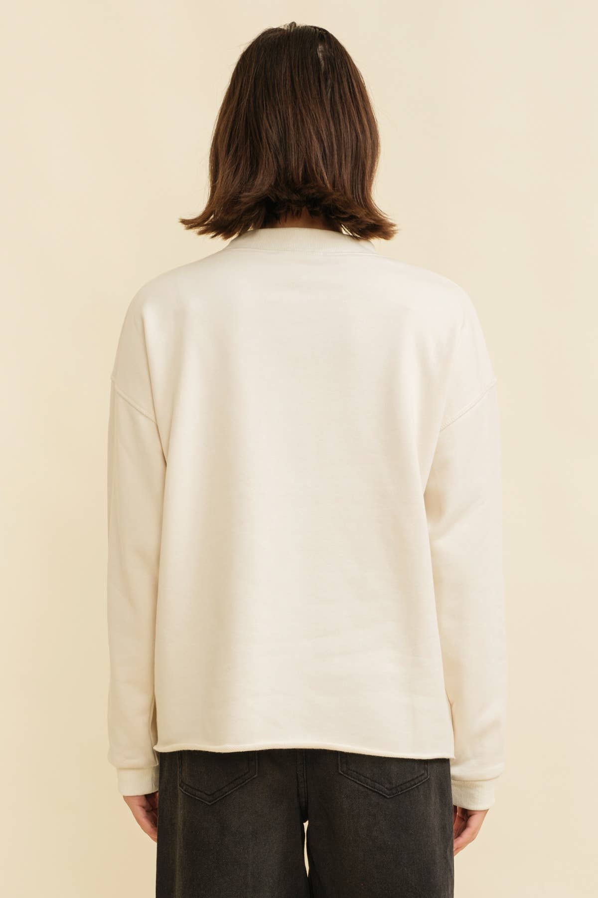 Back view of a lightweight embroidered Kentucky pullover sweater, perfect for cheering on the team in spring.